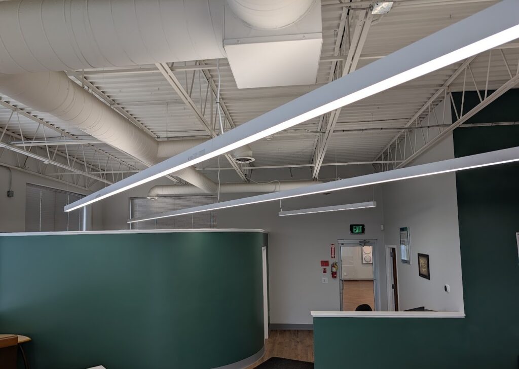 linear slot lights at CLfffffffffffffffffffffffff